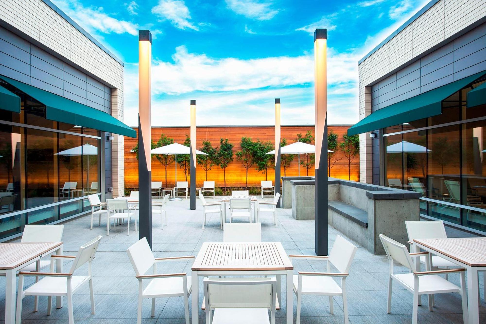 Element Boston Seaport District Hotell Exteriör bild